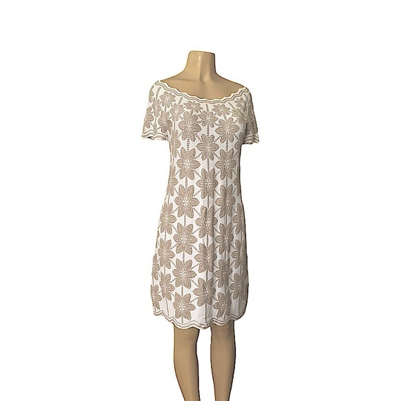 D. Exterior Off Shoulder Knit Pattern Dress - Picture 1 of 11